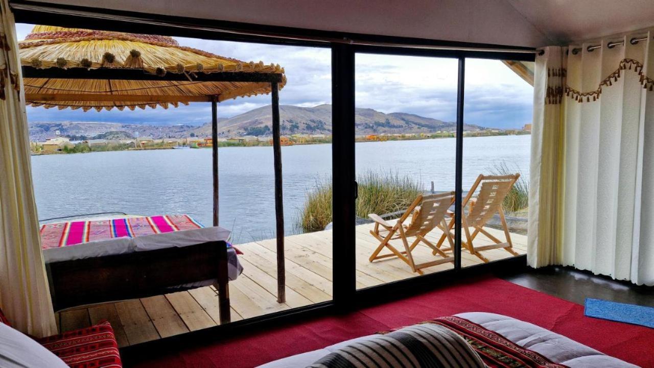 Uros Utasa Lodge Puno Exterior photo